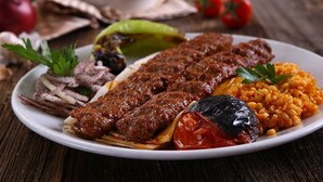 Deluxe Room, Balcony, Garden View | Private kitchen - ROA AİRPORT HOTEL (Arnavutköy)