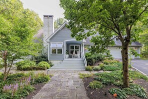 Exterior - Bufflehead Hideaway | Walk to Restaurants, Galleries, and Boutique Shops. (Kennebunk)
