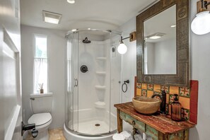 Hårtørrer, håndklæder