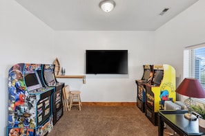 Spielezimmer