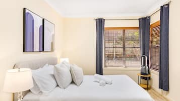 5 chambres, bureau, fer et planche à repasser, Wi-Fi