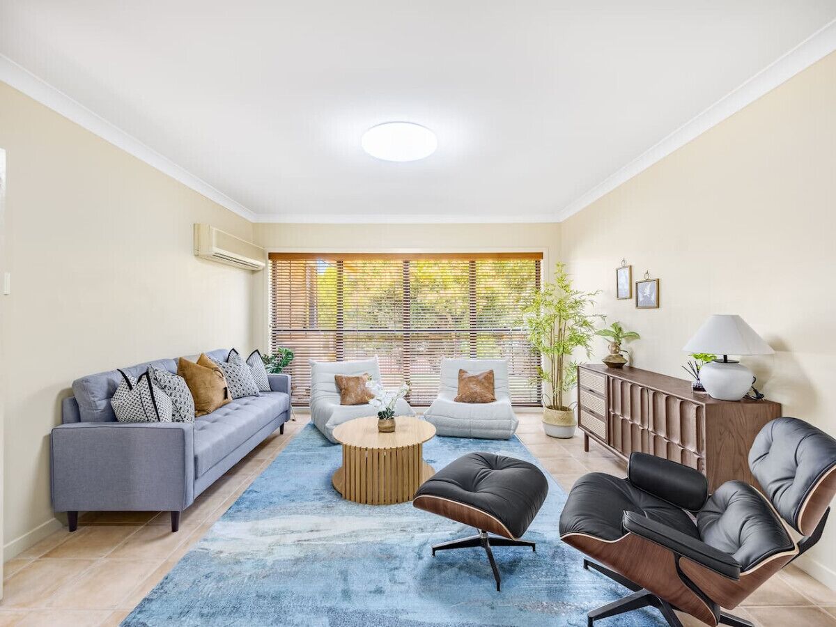 Fernseher, Stereoanlage