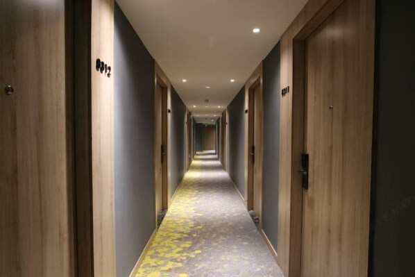 Interior - Yilong Anyun Hotel (Rudong Chahe Middle School) (Rudong)