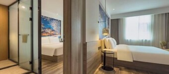 Yilong Anyun Hotel (Rudong Chahe Middle School)