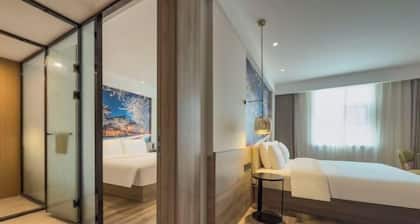 Yilong Anyun Hotel (Rudong Chahe Middle School)