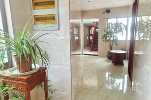 Unclassified image, 2 of 19, button - Jiuhuashan Xincai Mountain Villa (Qingyang)