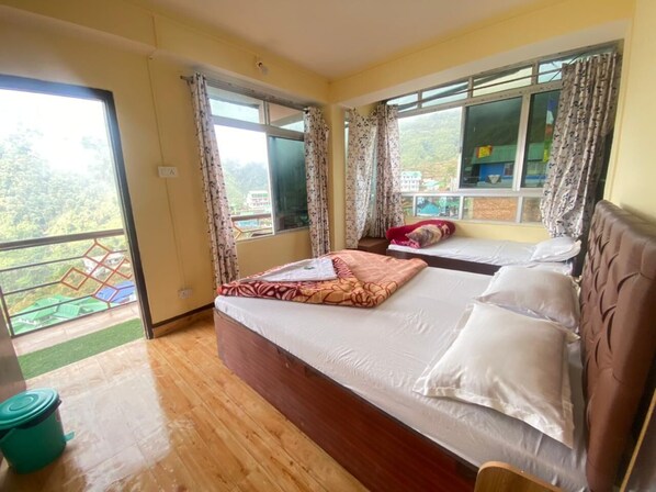 Standard Double Room, Balcony, Mountain View | Desk, laptop workspace