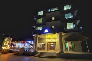 Ngoại thất