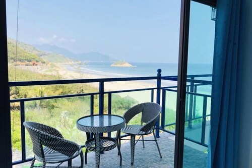 Jiaoyi Seaview Hotel