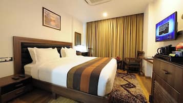 Ropa de cama de alta calidad y tabla de planchar con plancha