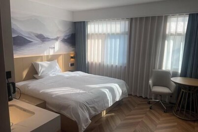 Jiutian Hotel