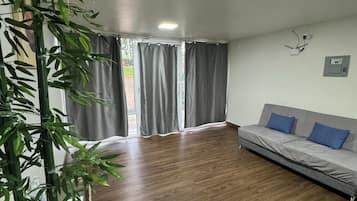 Comfort-mökki, 2 makuuhuonetta, vuoristonäköala | Oleskelualue