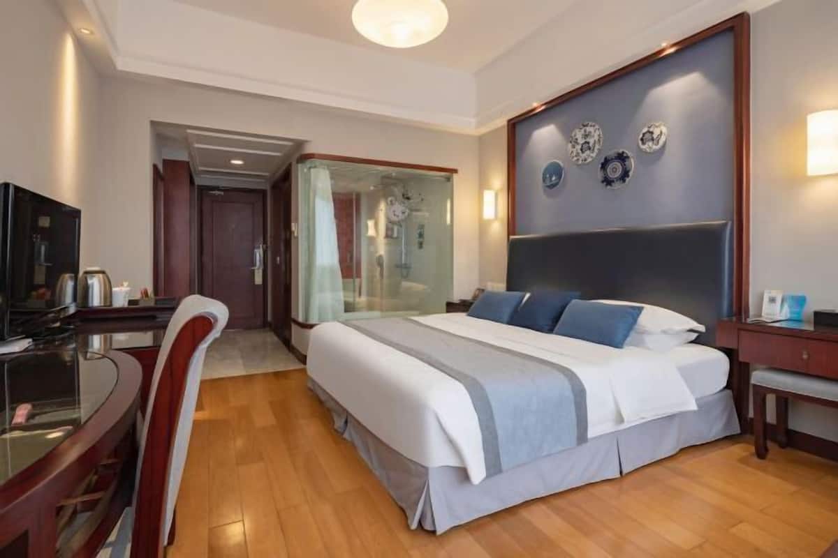 Cots/infant beds