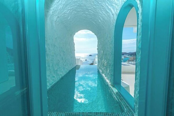 Room - Loccal Collection Hotel Komodo (Labuan Bajo)