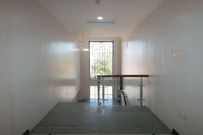 Unclassified image, 3 of 18, button - Bliss Hotel San Fernando Pampanga City (San Fernando)