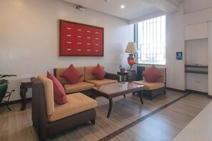 Unclassified image, 2 of 18, button - Bliss Hotel San Fernando Pampanga City (San Fernando)
