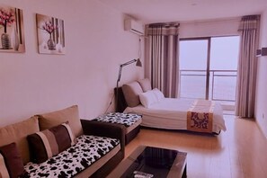 Room - Xinyi Family Apartment (Chongqing)