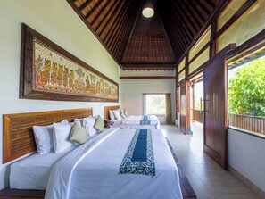 Family Bungalow | Desk, free WiFi, bed sheets - Giriya Amerta Hotel and Restaurant Ubud (Gianyar)