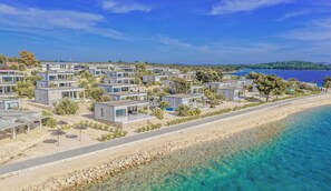 Una spiaggia nelle vicinanze