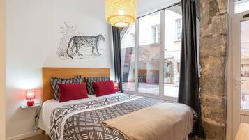 1 多间卧室、WiFi、床单