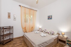 2 bedrooms, free WiFi