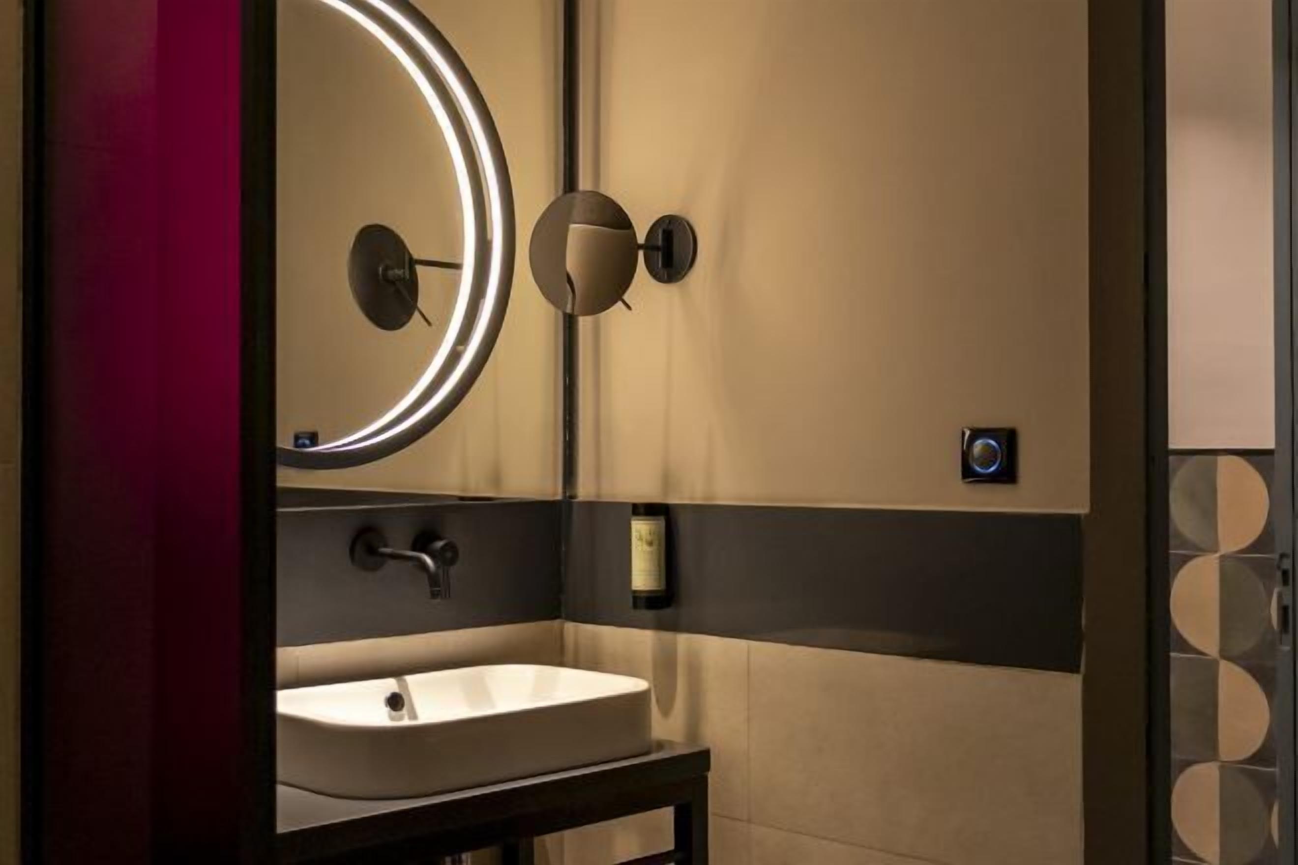 Bathroom | Shower, rainfall showerhead, hair dryer, towels