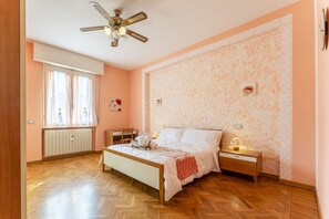 Apartment | 3 bedrooms, free cribs/infant beds, free WiFi, bed sheets - Leandro's House (Montecatini Terme)