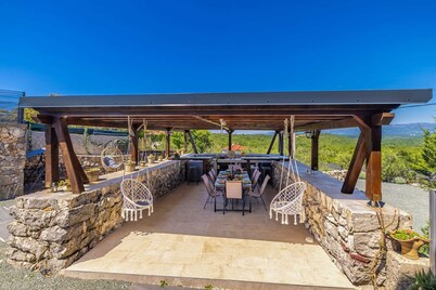 Villa Bella Vista in Tribulje