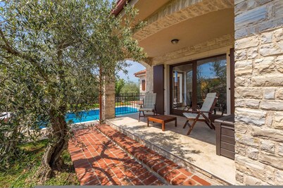 Holiday House Casa D Oro