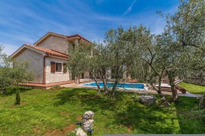 House | 3 bedrooms