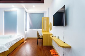Superior Double Room - Tuan Viet Hotel (Ho Chi Minh City)