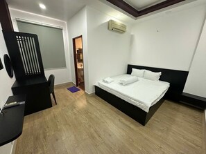 Deluxe Double Room Single Use - Tuan Viet Hotel (Ho Chi Minh City)