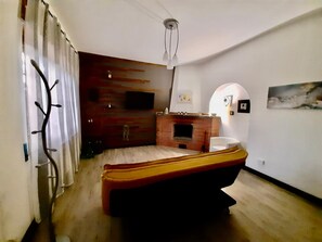 Interior - Lapilli Holidays, Accogliente 1P Villetta Bifam con Meravigliosa Vista Dell'etna (San Giovanni La Punta)