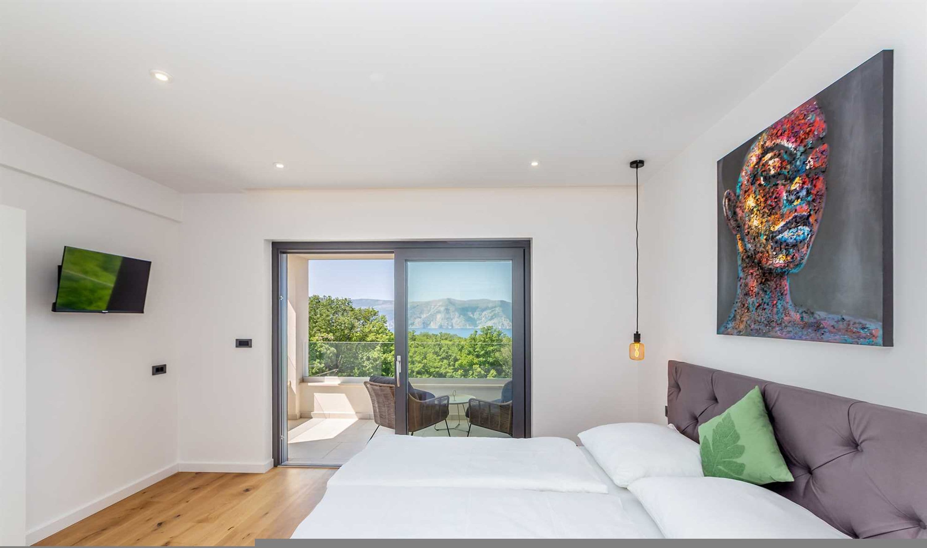 3 عدّة غرف نوم