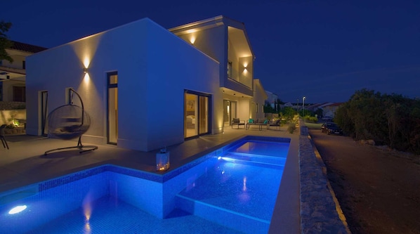Villa | 3 bedrooms - Villa Sunset With Private Pool (Krk)