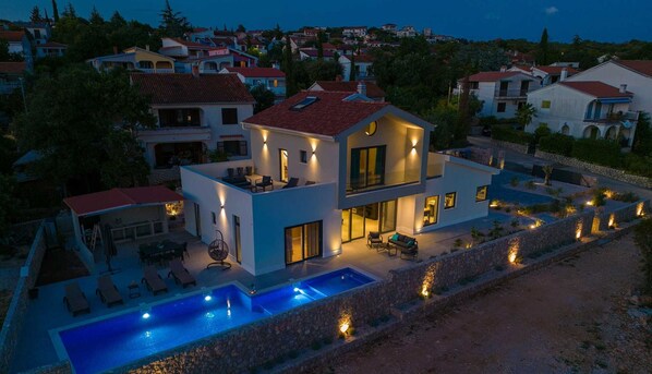 3 bedrooms - Villa Sunset With Private Pool (Krk)