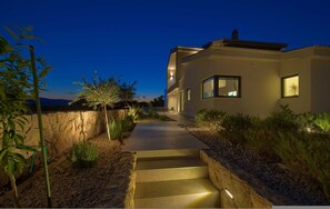 3 bedrooms - Villa Sunset With Private Pool (Krk)