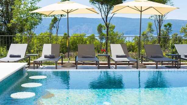 House - Villa Lord With Heated Pool Jacuzzi and Sauna (Krk)