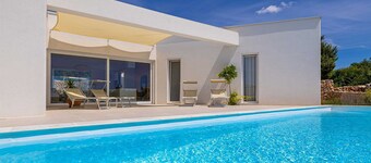 Villa Menta IV in Linardici