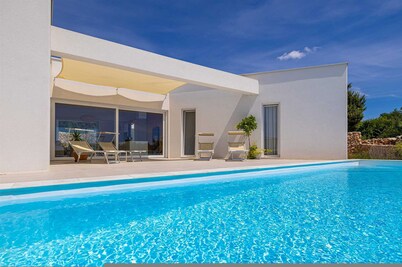 Villa Menta IV in Linardici