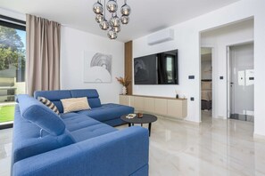 Villa | 4 bedrooms - Villa LEA Magdalena III (Krk)