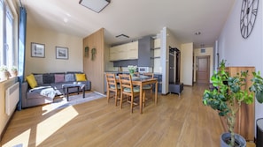 Apartament (9) | Aire de séjour | Téléviseur à écran plat