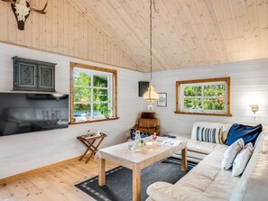 Televisie en een open haard