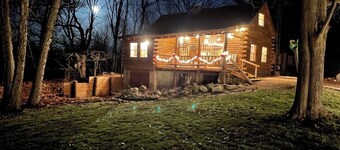 Cozy Log Home on a Scenic Alpaca Farm