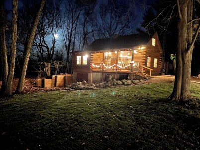 Cozy Log Home on a Scenic Alpaca Farm