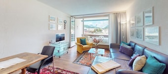 Well-kept holiday apartament house in a prime location in St.