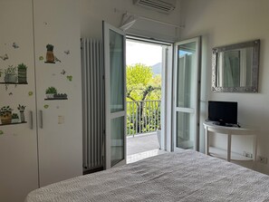 4 Schlafzimmer, Bügeleisen/Bügelbrett, WLAN, Bettwäsche