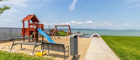 Departamento, para fumadores | 2 habitaciones y internet