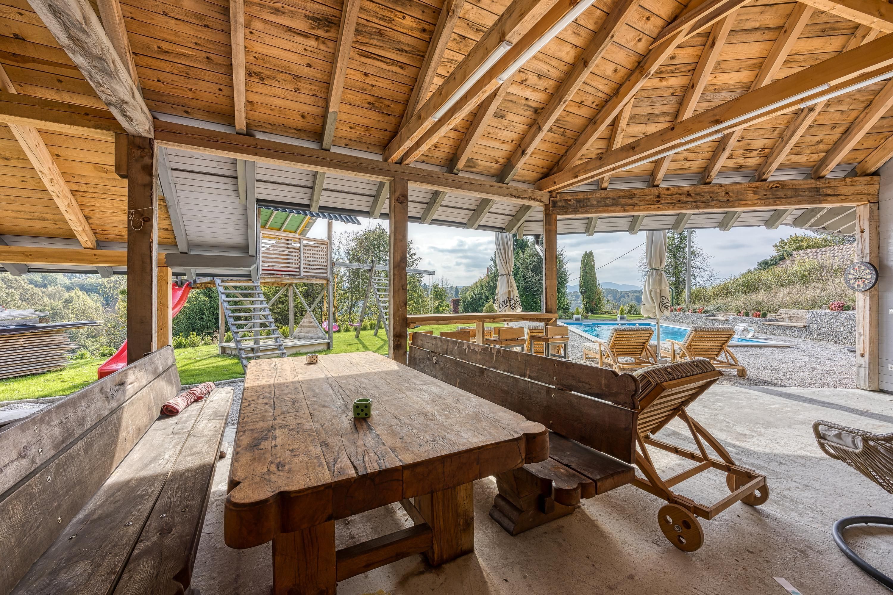 Nhà, hút thuốc | 3 phòng ngủ, truy cập Internet tốc độ cao 