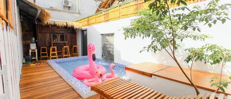 Außenpool, Cabañas (kostenlos), Liegestühle